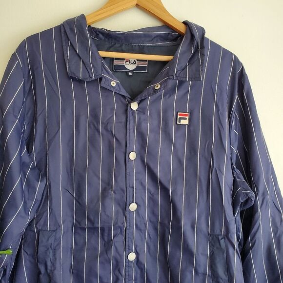 Vintage Fila light wind breaker snap buttons size medium - Picture 3 of 9